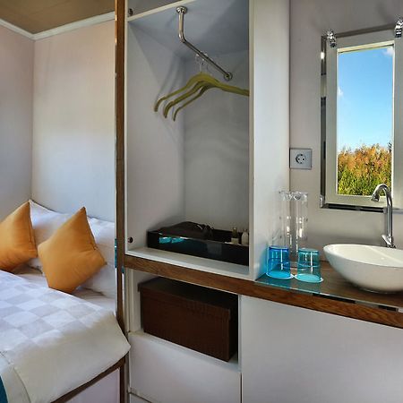 Del Nomad Caravan Park Pemuteran Kültér fotó